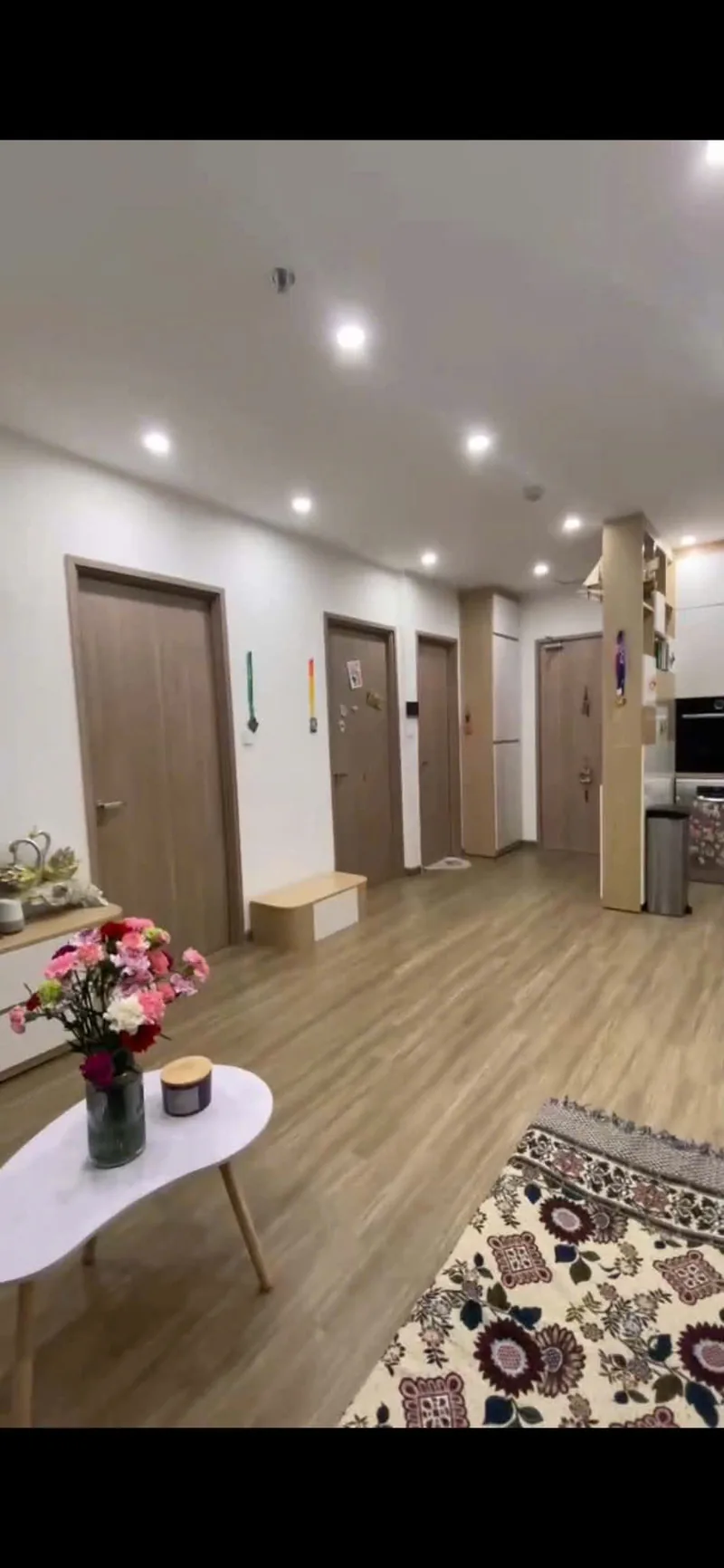 Cho thuê 1 Ngủ + TC2 Vinhomes Smart City 50m2