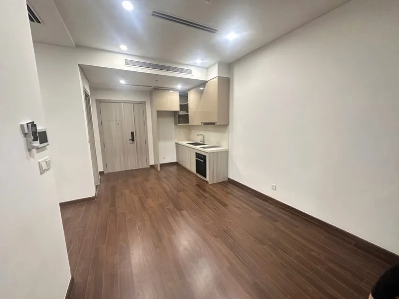 Cho thuê 1 Ngủ + MasA Vinhomes Smart City 43m2
