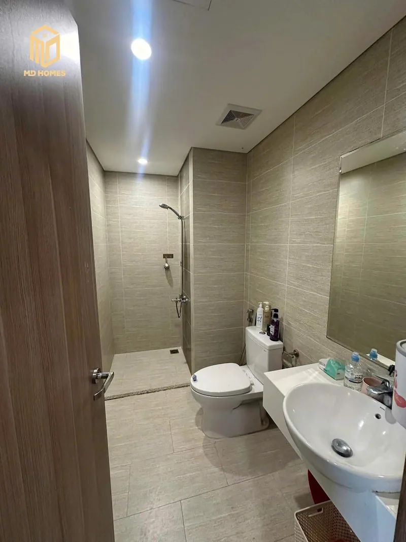 Cho thuê 1 Ngủ + S402 Vinhomes Smart City 43m2