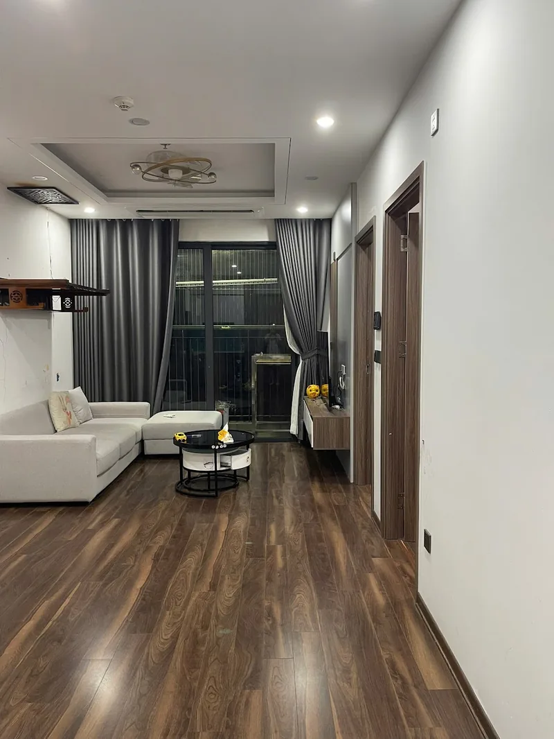 Cho thuê 1 Ngủ + S401 Vinhomes Smart City 48m2