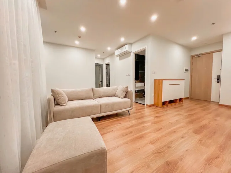 Cho thuê 2 Ngủ + I2 Vinhomes Smart City 63m2