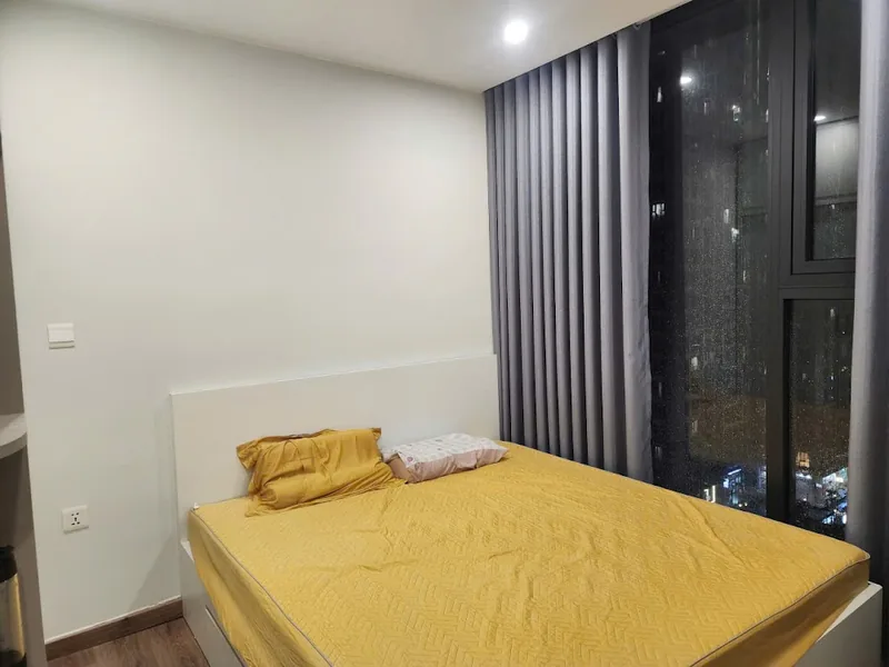 Cho thuê 2 Ngủ + I3 Vinhomes Smart City 64m2