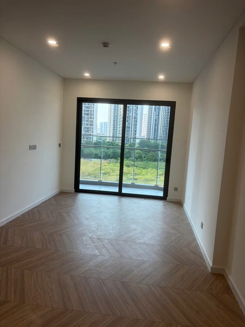Cho thuê 2 Ngủ A1 Vinhomes Smart City 72m2