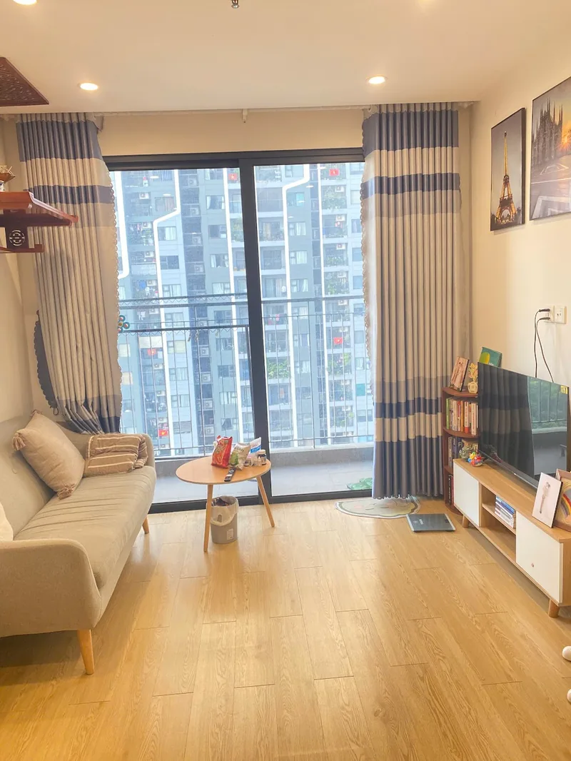 Cho thuê 2 Ngủ S203 Vinhomes Smart City 54m2
