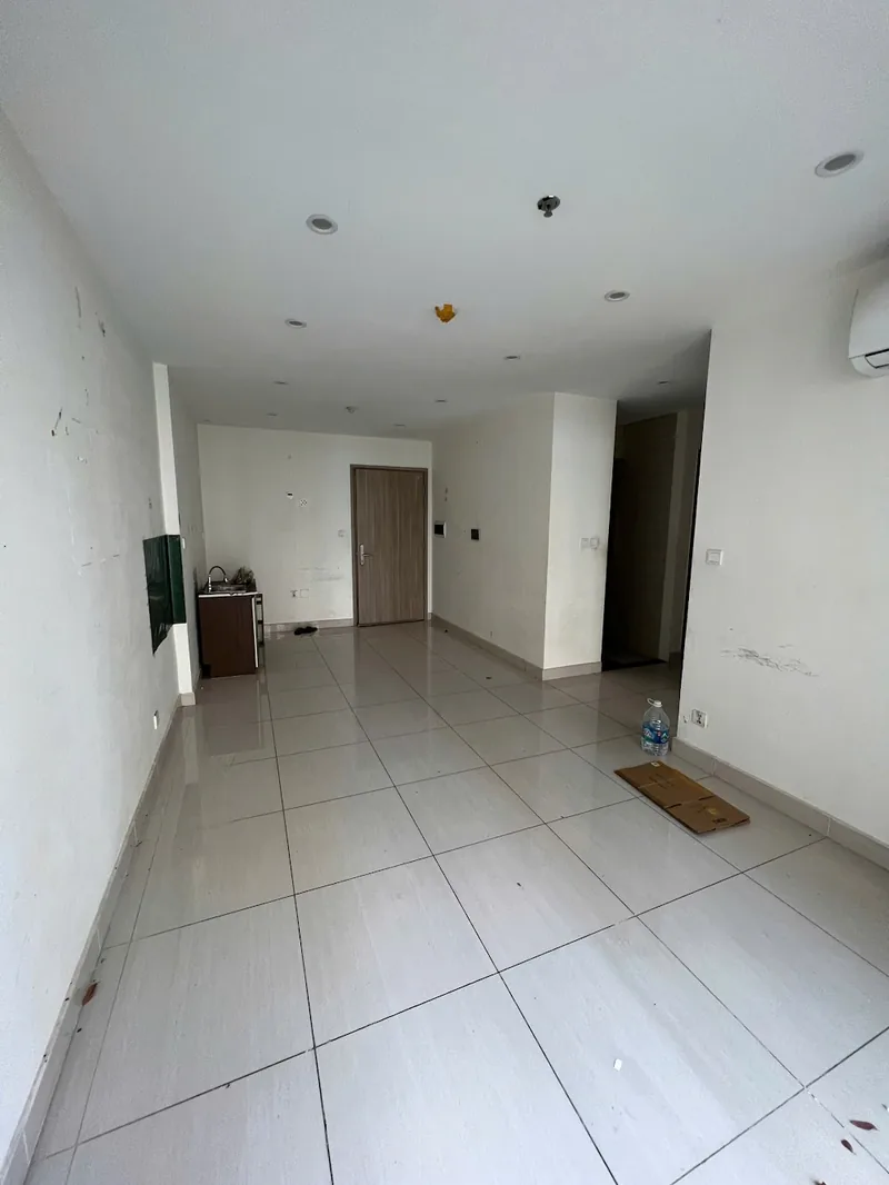 Cho thuê 2 Ngủ S201 Vinhomes Smart City 55m2