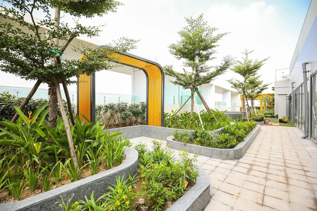 vườn tầng thượng masteri west heights smart city